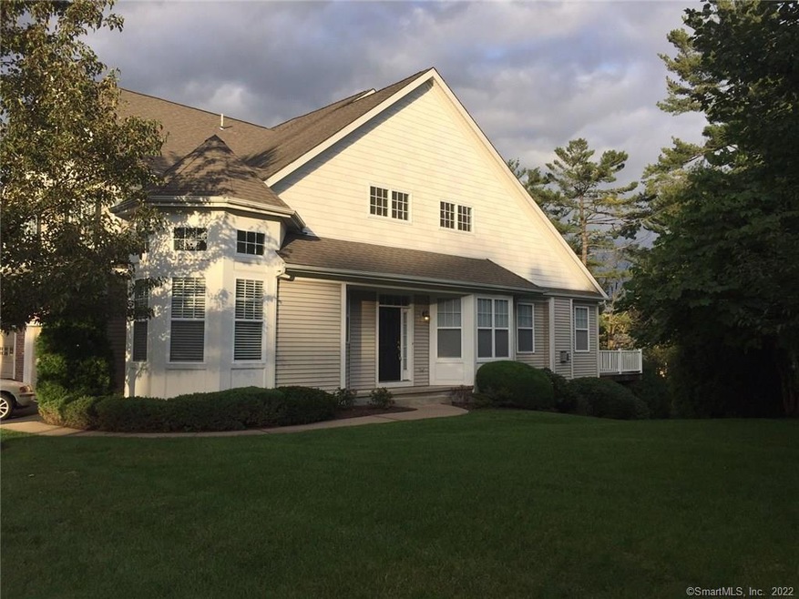 6 Goodwin Cir unit 6, Hartford, CT 06105 - photo 1