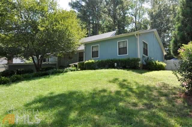 153 Newport Rd SW, Lilburn, GA 30047 - photo 1