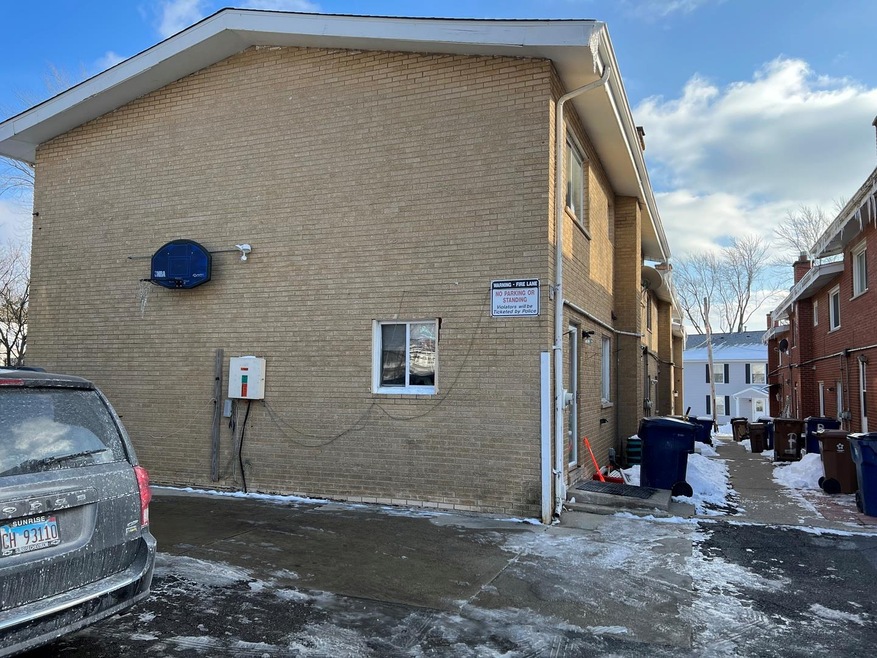 1296 Prairie Ave, Glendale Heights, IL 60139 - photo 1