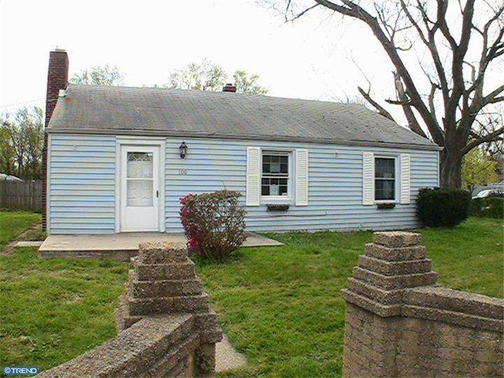 100 Blue Hen Rd, New Castle, DE 19720 - photo 1