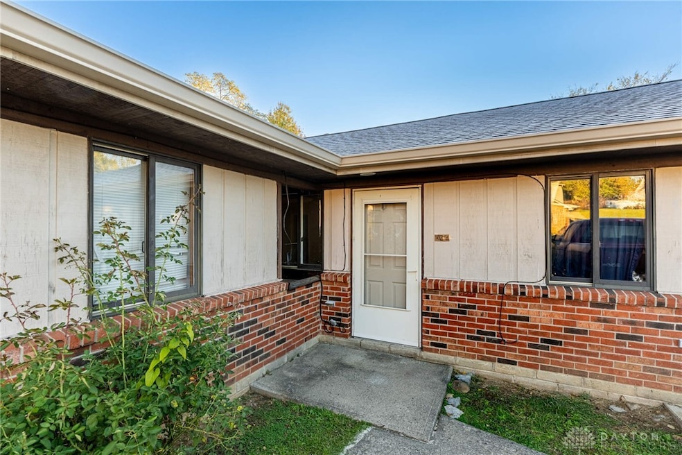 160 N 4th St unit 182, Waynesville, OH 45068 - photo 1