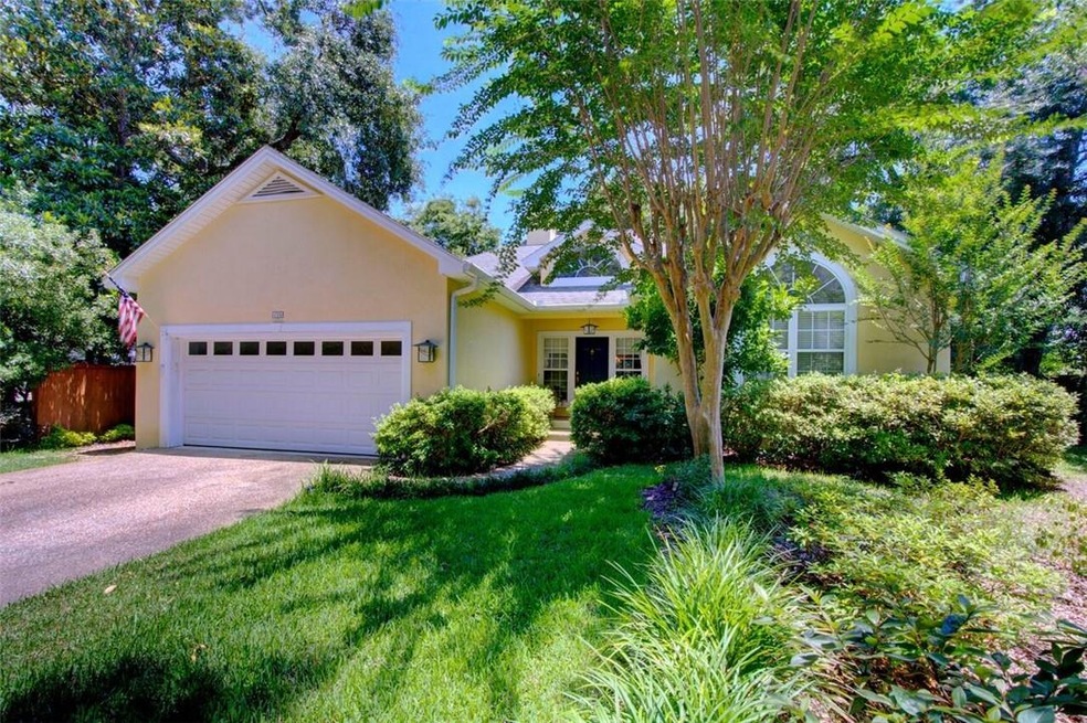 108 N Cottages Dr, Saint Simons Island, GA 31522 - photo 1