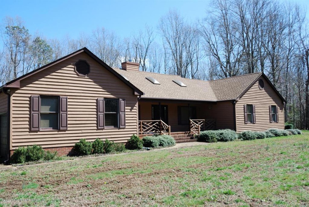 2 Landing Cir, Williamsburg, VA 23188 - photo 1