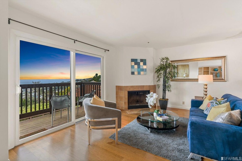 Sold $825,000 • Co-Listing Agent