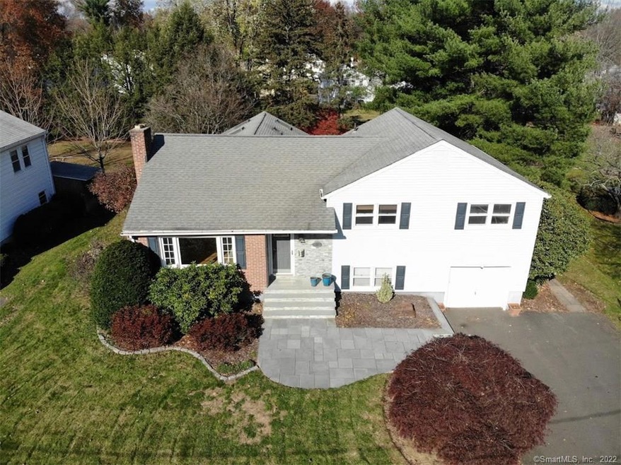 54 Old Meadow Rd, West Hartford, CT 06117 - photo 1