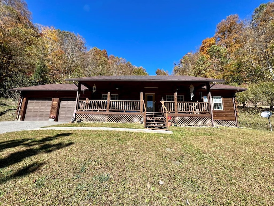 211 Scarlett Ln, Neon, KY 41840 | MLS# 121330