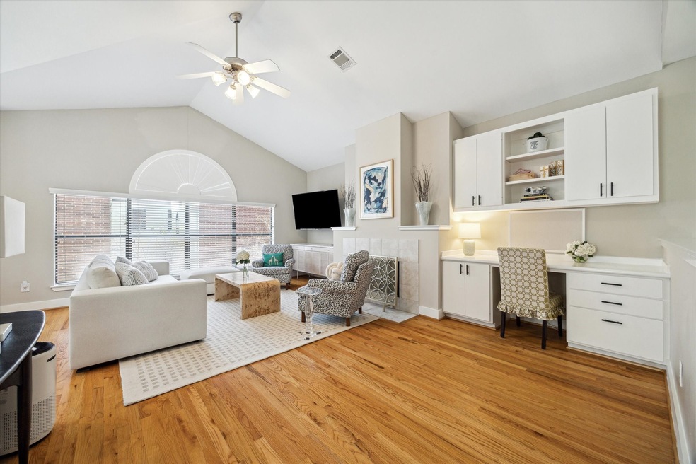 Enjoy low maintenance living in this beautifully u