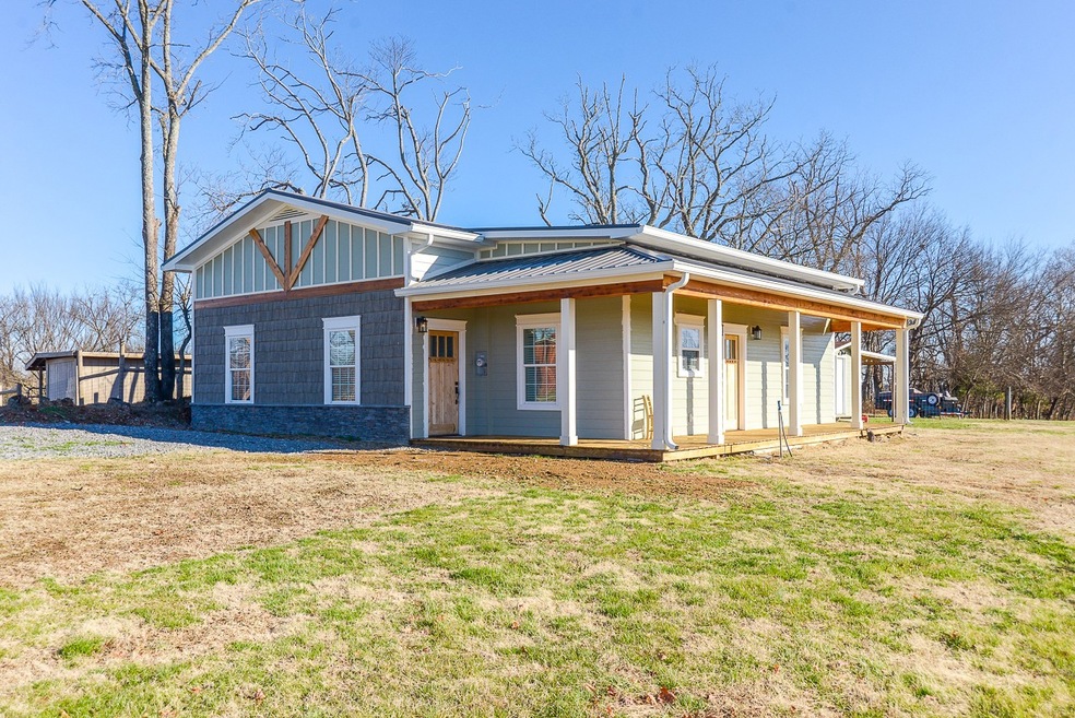 1493 Shelbyville Hwy, Petersburg, TN 37144 - photo 1