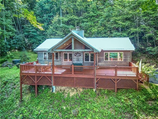 What a spot for privacy and serenity!