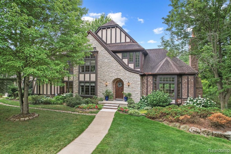 Sold $650,000