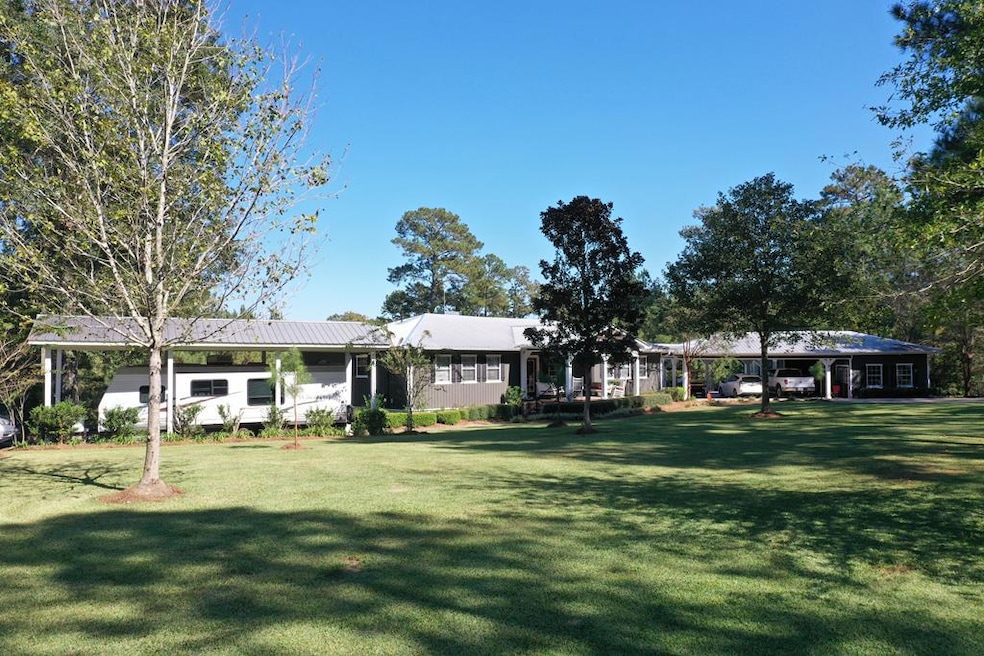 109 Reagan Ranch Rd, Laurel, MS 39443 - photo 1