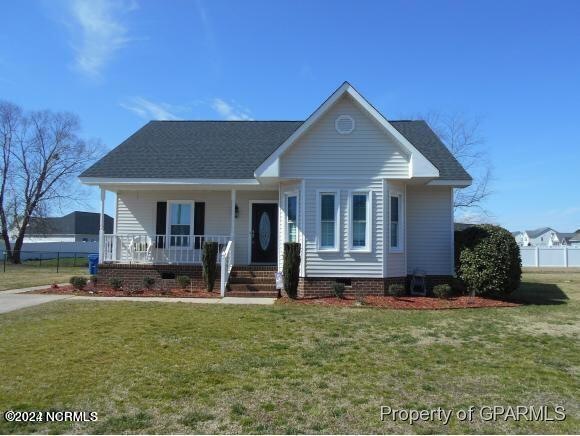 580 Bayberry Ln, Winterville, NC 28590 - photo 1