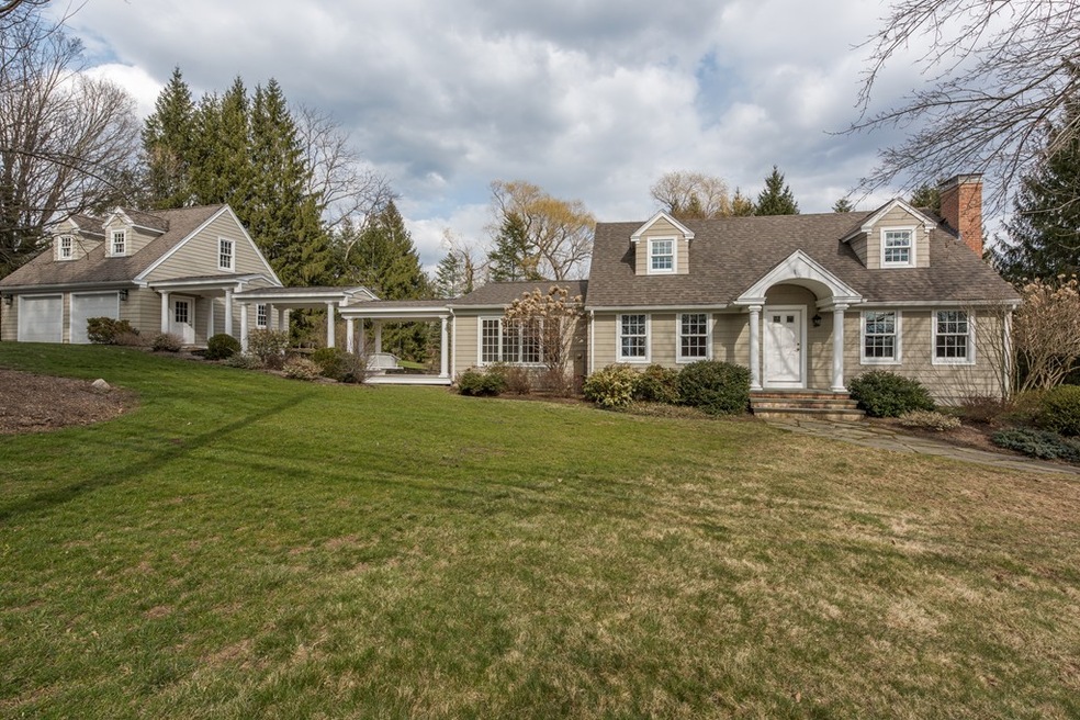 116 Middle St, Amherst, MA 01002 - photo 1