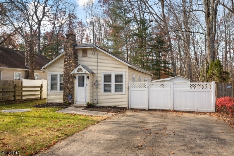 10 Birch St, Mendham, NJ 07945 - photo 1