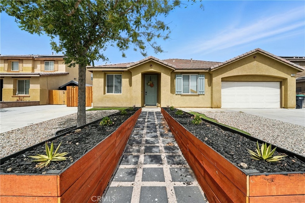 2351 Alpaca Ave, Rosamond, CA 93560 - photo 1