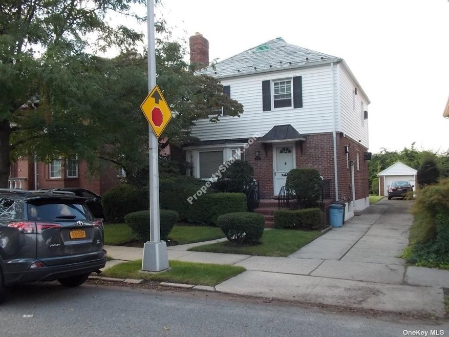 185-19 80th Rd, Jamaica, NY 11432 - photo 1