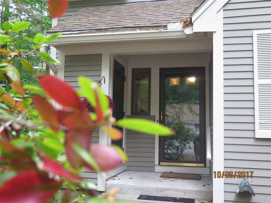 380 Ocean Rd unit 4, Portsmouth, NH 03801 - photo 1