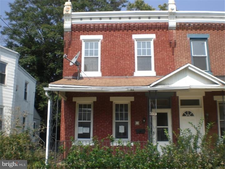 71 Macdade Blvd, Darby, PA 19023 - photo 1