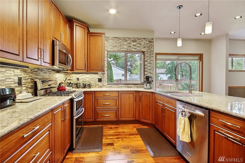 13910 140th St E, Orting, WA 98360 - photo 1