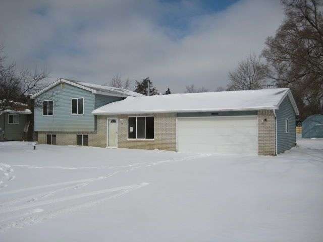 6900 Roby, Waterford, MI 48327 - photo 1