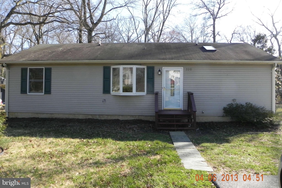 320 Cedar Ln, Annapolis, MD 21403 - photo 1