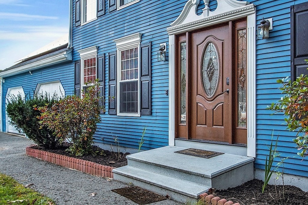 464 Florence St, Leominster, MA 01453 - photo 1