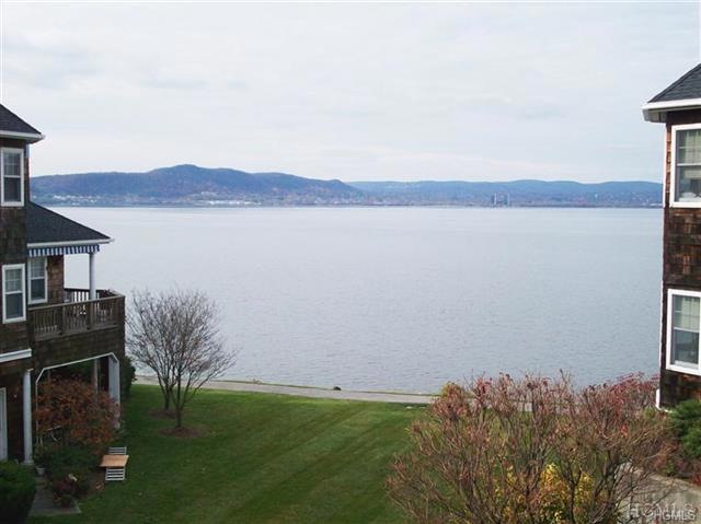 517 Half Moon Bay Dr, Croton On Hudson, NY 10520 - photo 1