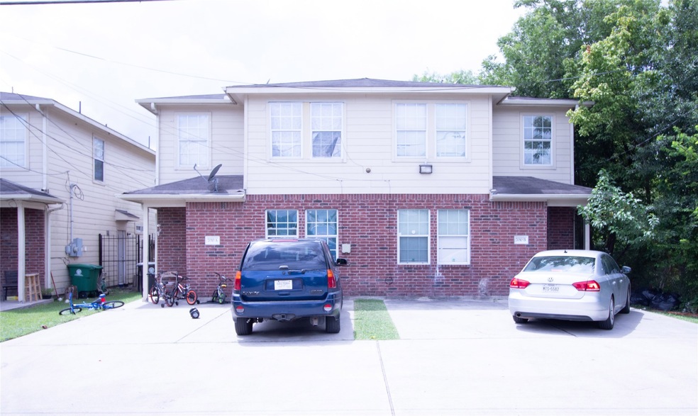 7010 Dumble St, Houston, TX 77021 - photo 1