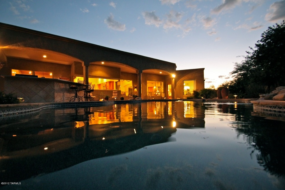 Beautiful Back Yard Oasis
