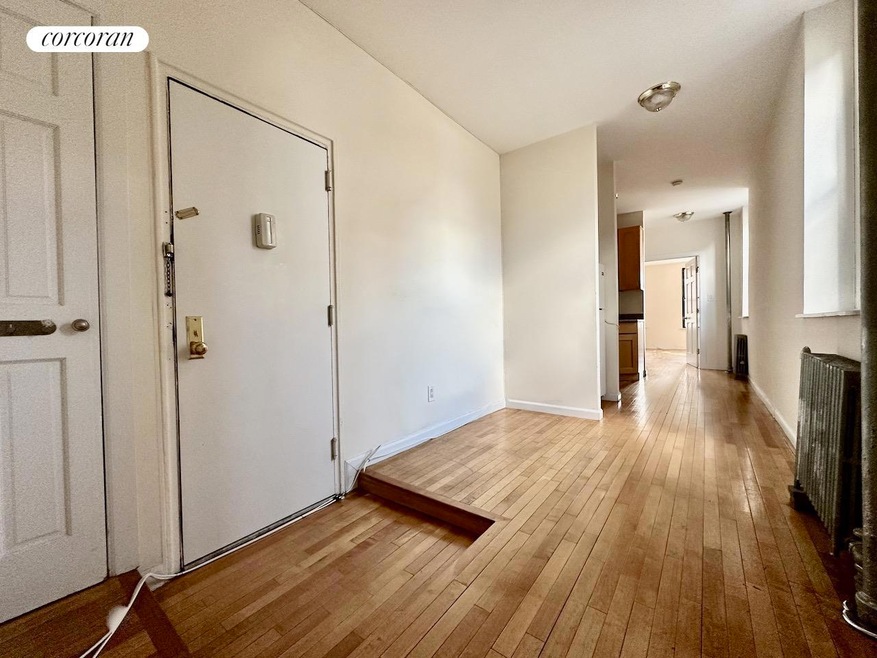 432 W 38th St unit 2 E, New York, NY 10018 - photo 1
