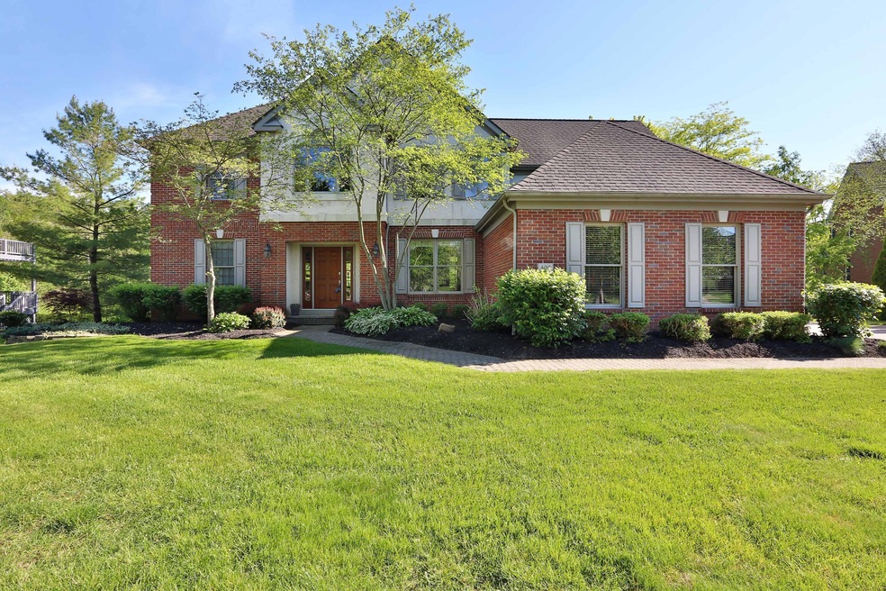 409 Engelwood Ct, Powell, OH 43065 - photo 1