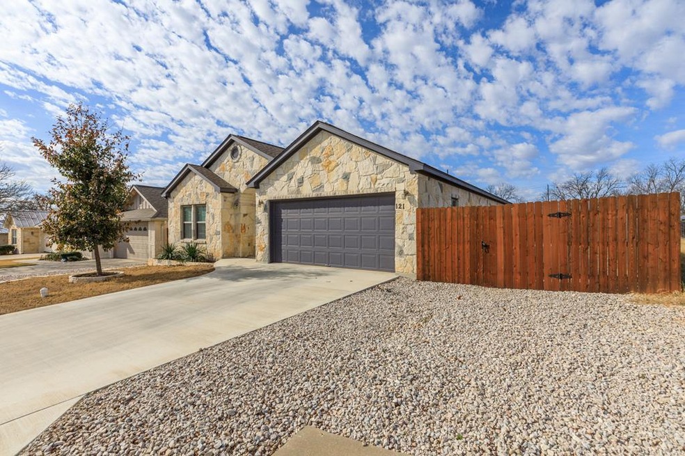121 Riley Ln, Fredericksburg, TX 78624 - photo 1