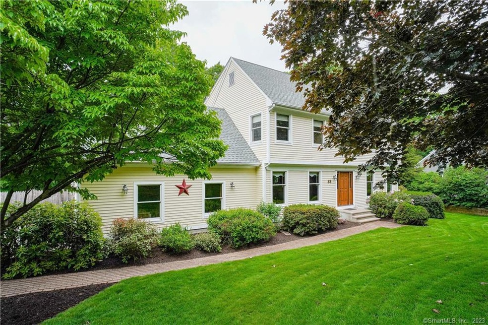 88 Oakridge, Unionville, CT 06085 - photo 1