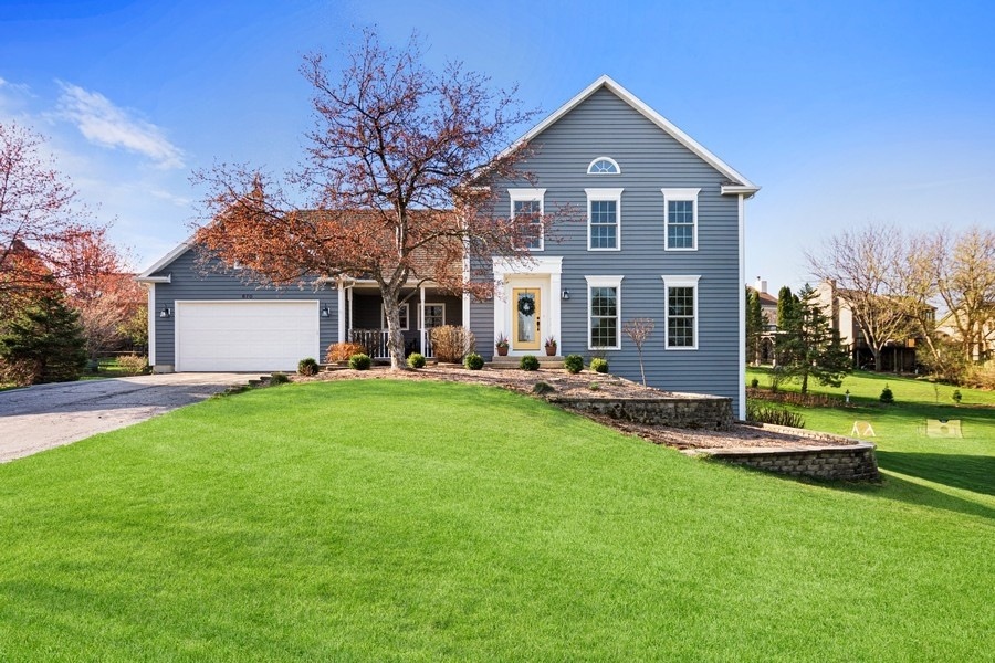 670 Pine St, Batavia, IL 60510 - photo 1