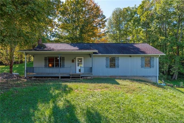 118 Victory Ln, Burnsville, NC 28714 - photo 1