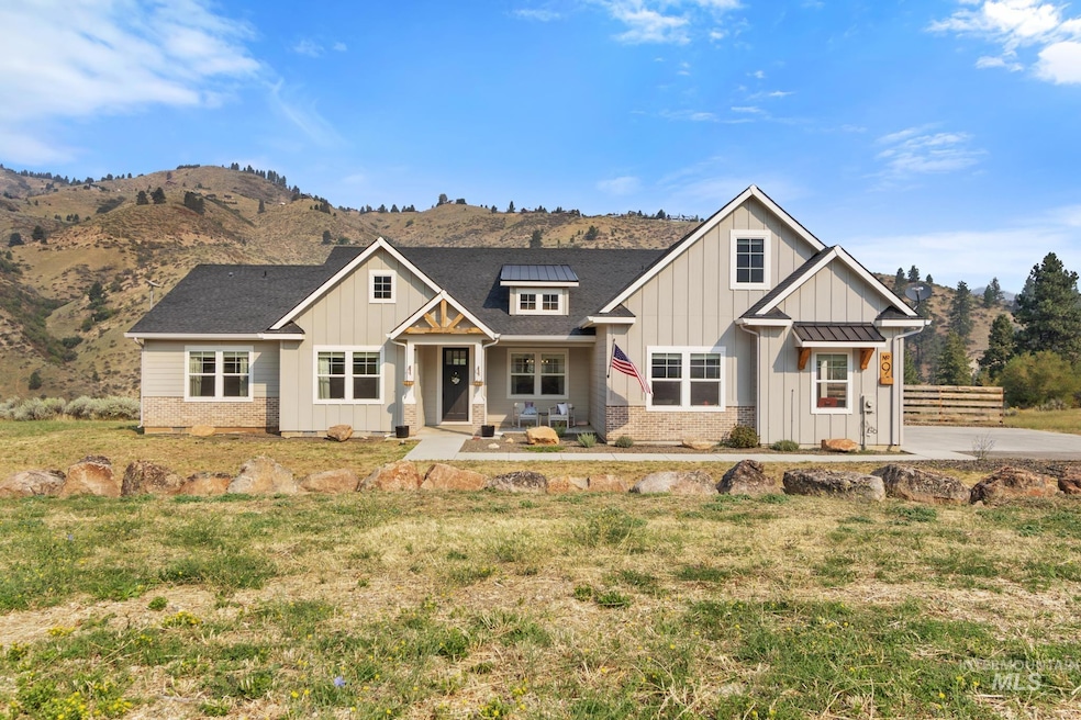 Sold • Co-Listing Agent