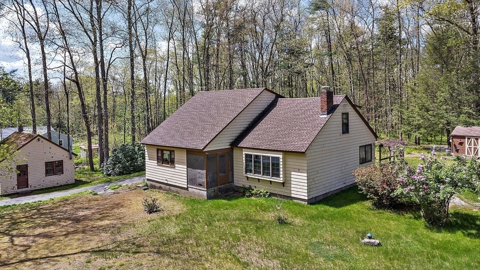 400 Salem Rd, Dracut, MA 01826 - photo 1