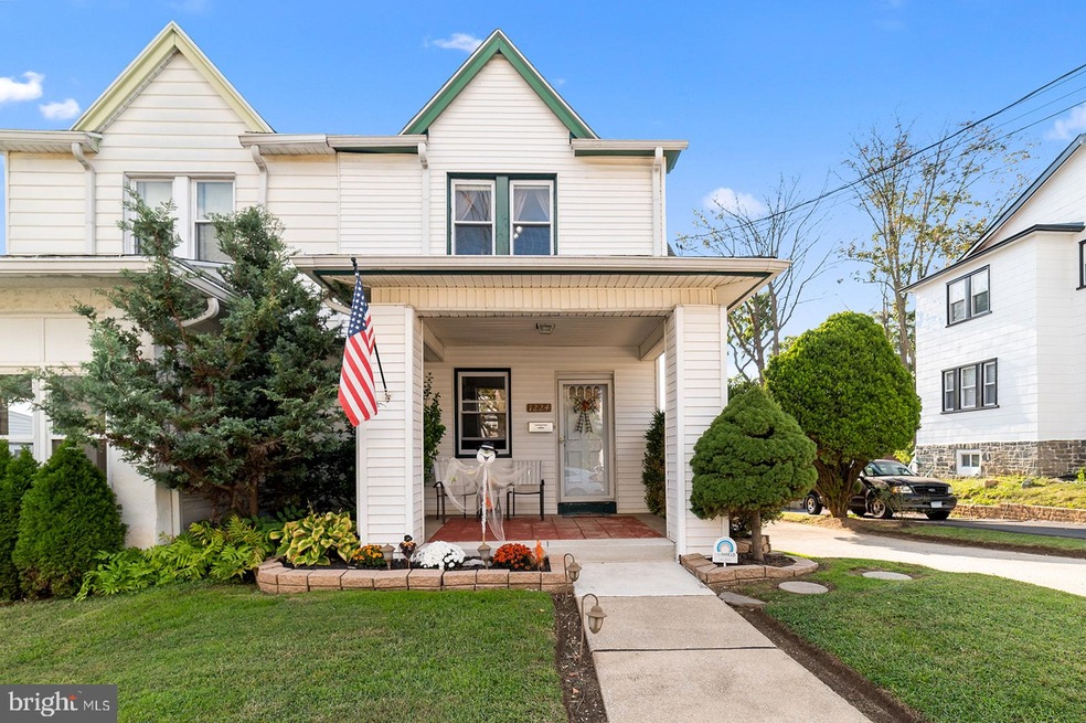 1224 Myrtlewood Ave, Havertown, PA 19083 - photo 1