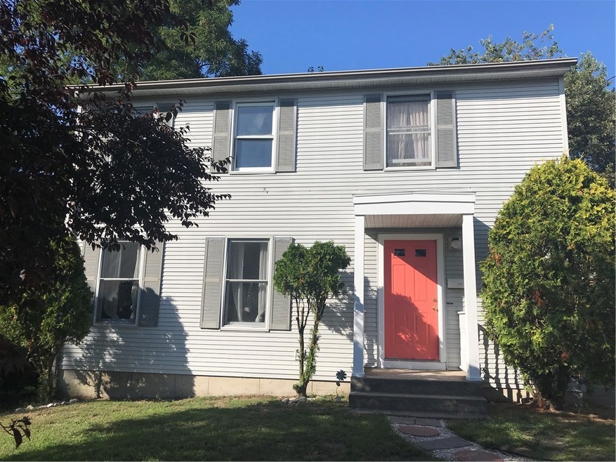 87 Bryant Rd, Cranston, RI 02910 - photo 1