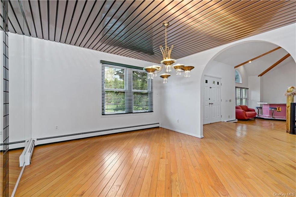 19 Pheasant Ridge Rd, Ossining, NY 10562 - photo 1