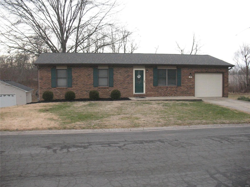 29 Gary Ave, Maryville, IL 62062 - photo 1