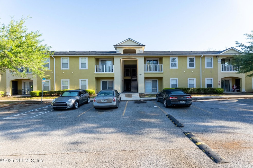 Sold $110,000 • Co-Listing Agent