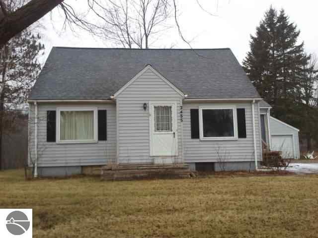 3455 Pine St, Hale, MI 48739 - photo 1