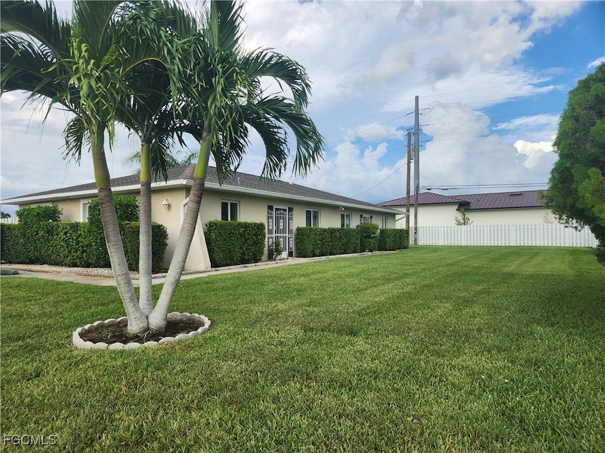 1623 SW Santa Barbara Place, Cape Coral, FL 33991 - photo 1