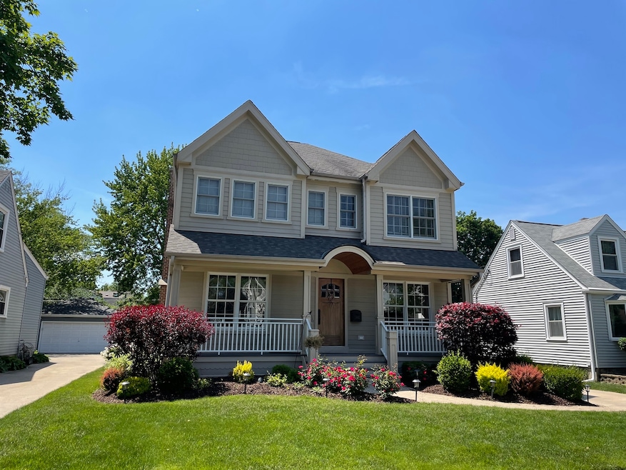 1002 S Mitchell Ave, Elmhurst, IL 60126 - photo 1