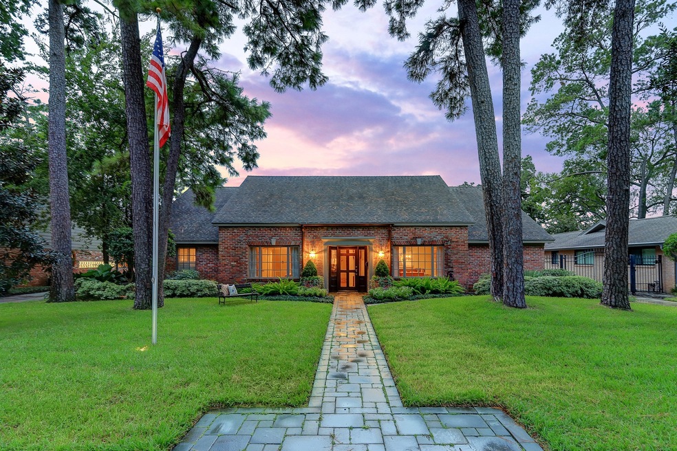 13127 Kimberley Ln, Houston, TX 77079 - photo 1