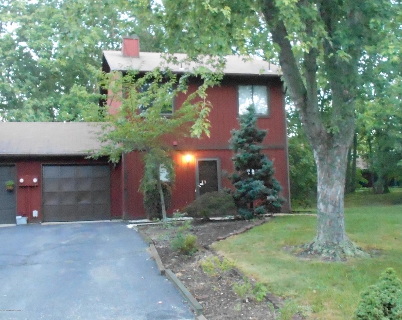 4 Pheasant Place unit 1000, Howell, NJ 07731 - photo 1