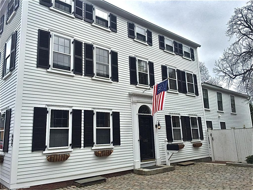 552 State St, Portsmouth, NH 03801 - photo 1