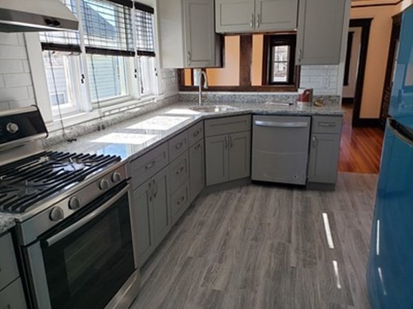 28 Archdale Rd unit 2, Boston, MA 02131 - photo 1