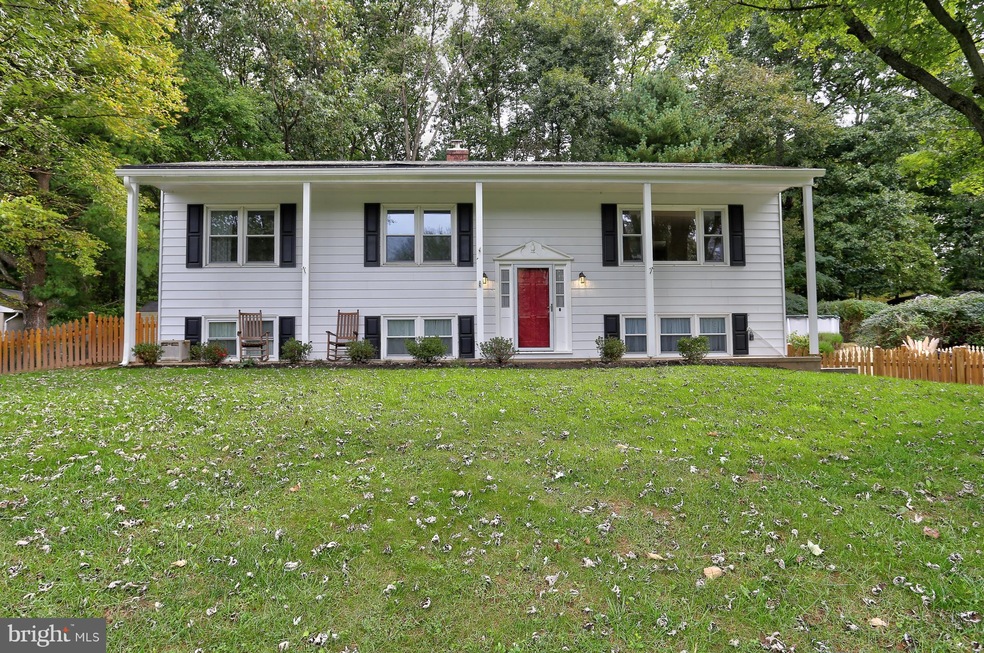 5705 Carroll Dale Dr N, Sykesville, MD 21784 - photo 1